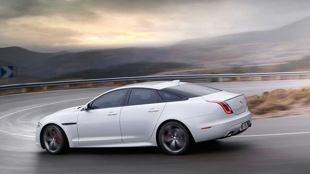 Gran Turismo 7 - Les nouvelles voitures que je veux voir sur GT7 (Jaguar) #7 смотреть онлайн