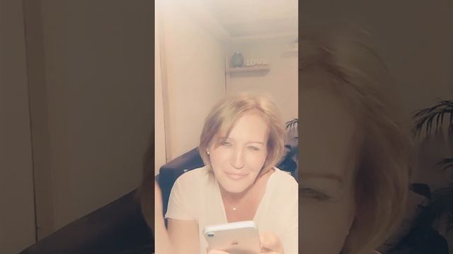 2002-Anne-Marie/cover/Mira Ágnes смотреть онлайн