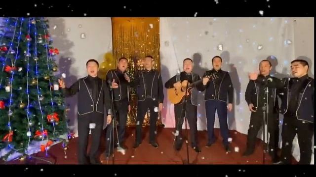 Хатырык нэһилиэгин "Саҥа дьыл сүрэхпит үөрүүтэ" эҕэрдэ кэнсиэрэ смотреть онлайн
