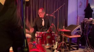 The Zebra live at Jao Da -- "Shout" (Shout (Isley Brothers cover)