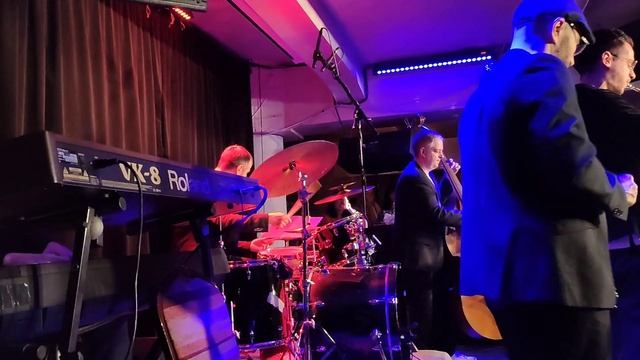 Улыбнись! "Нес’Jazz'ный случай". Гнездо глухаря. 19.06.23. смотреть онлайн