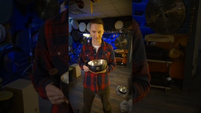 Поющая чаша для массажа #поющаячаша #медитация #тибетскиечаши смотреть онлайн