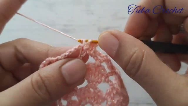 How to Crochet Triangle Shawl - Easy Crochet Shawl Pattern For Beginners - knit shawl step by step смотреть онлайн