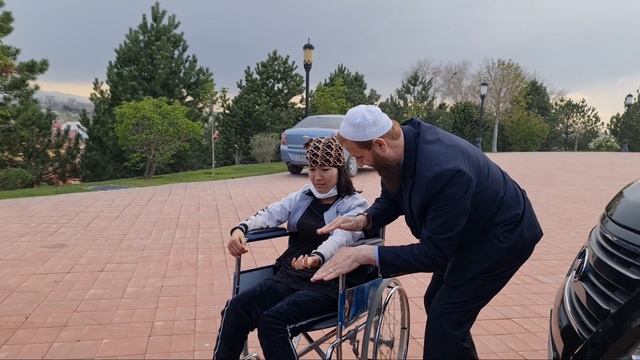 ТАБИБНИ ХОЗИРГИ МАНЗИЛИ ТЕЗ КУРИНГ ! НОГИРОН КИЗНИ НАХОТКИ ТУЗАТДИМИ ? смотреть онлайн