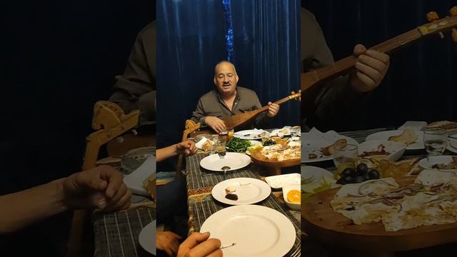 Dambur Deyisme Balaken. Nizam Dayi Ve Atbaz Efqan.