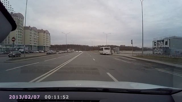 Перебегает дорогу смотреть онлайн