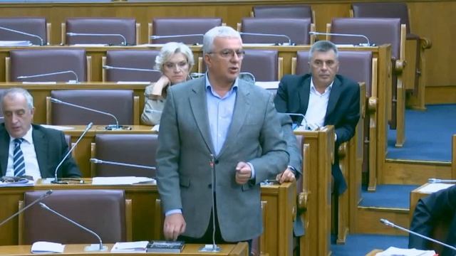 Mandić - VDT i Katnić se "uprtili u velike gaće" i misle da su izvan sistema смотреть онлайн