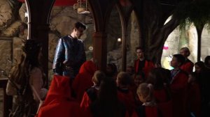 КАК ПРОХОДИТ ДЕНЬ РОЖДЕНИЯ В ВИЗАРДИИ?