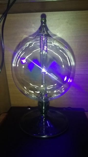 Радиометр Крукса + УФ смотреть онлайн