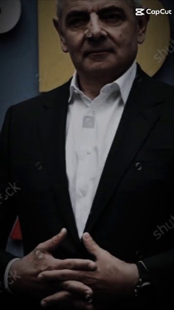JJ berjalan Rowan Atkinson return man vs bee premiere 💚💚💚💚 смотреть онлайн