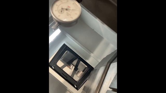 Фрезерный обрабатывающий центр VMC1580 дешево! смотреть онлайн