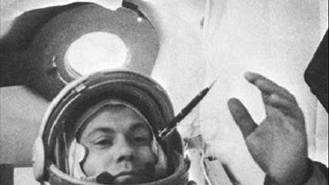 É morto un grande, leggendario cosmonauta sovietico Pavel Romanovich Popovich смотреть онлайн