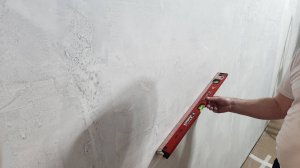 Результат шпатлевки полимером Юнис Паста: первый проход