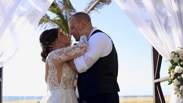 Fun and Happy Video Wedding || Alena & Marcus смотреть онлайн