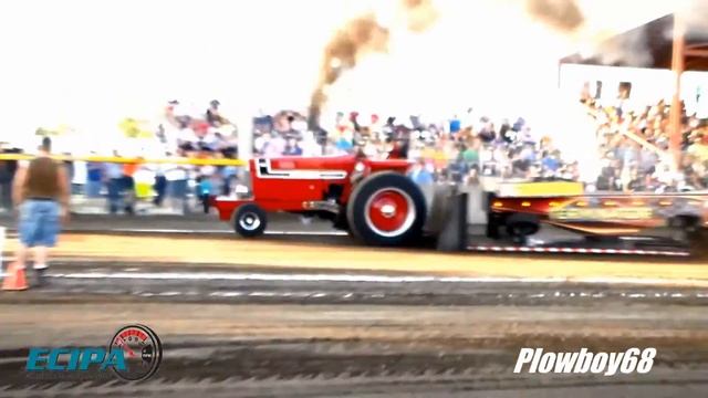 ECIPA 9,500lb Hot Farm Tractors in Manchester, IA 7-18-2015 смотреть онлайн