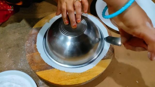 এইভাবে চালের আটার রুটি বানালে রুটি হবে ফোলা ফোলা সফট নরম তুলতুলে rice flour roti by Mehek kitchen смотреть онлайн