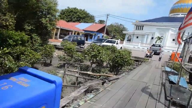 Jalan-jalan dan makan sempena cuti maulidur rasul bersama family ke sedili besar смотреть онлайн