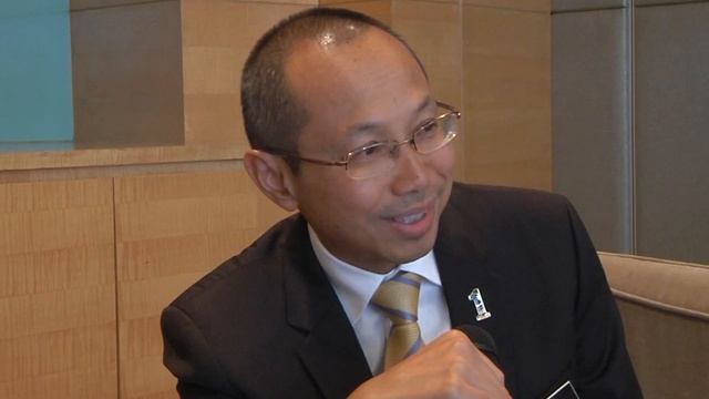 Abdul Wahid Omar (Prime Minister's Department) at the South-east Asia Summit смотреть онлайн