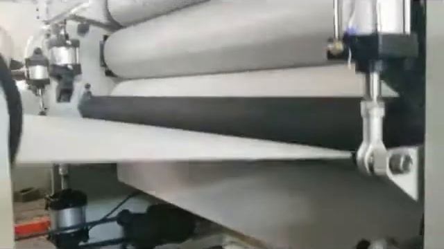 Станок для производства туалетной бумаги с ламинацией смотреть онлайн