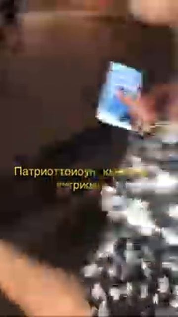 МОСКВАДА КЫРГЫЗ КЫЗЫН ТАЖИК МЕНЕН КАРМАП АЛЫШТЫ. КИМИСИНИКИ ТУУРА? смотреть онлайн