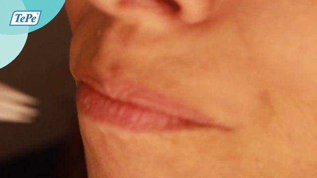 TePe Tips & Tricks: Lip curling while brushing your teeth смотреть онлайн