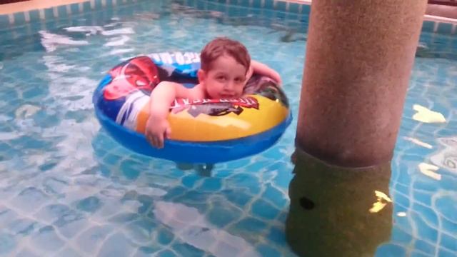 MOV_0271.mp4 смотреть онлайн