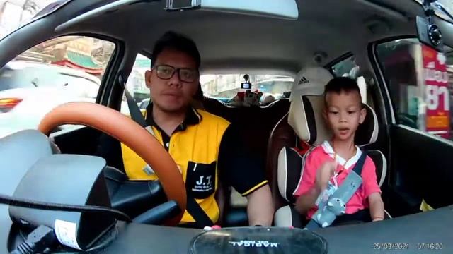 Dash Cam Selfie Camera in Suzuki Celerio MT 25/03/2564 AM смотреть онлайн