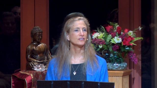 A Grateful, Giving, Happy Heart - with Tara Brach смотреть онлайн