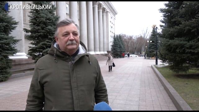 Кропивничани, які виховують четверню, чекають на власне житло смотреть онлайн