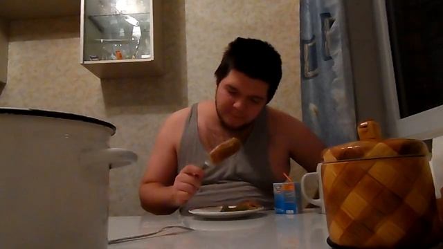 Жрать Давай!!!! бЛИНЧИКИ смотреть онлайн