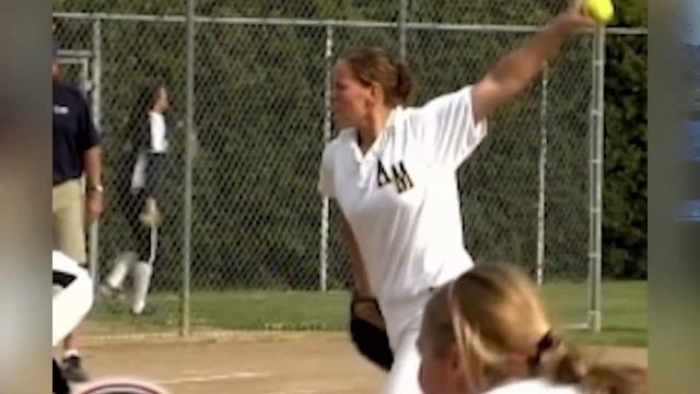 Clover Sonoma Dairy Deja Moo | Keilani Ricketts смотреть онлайн