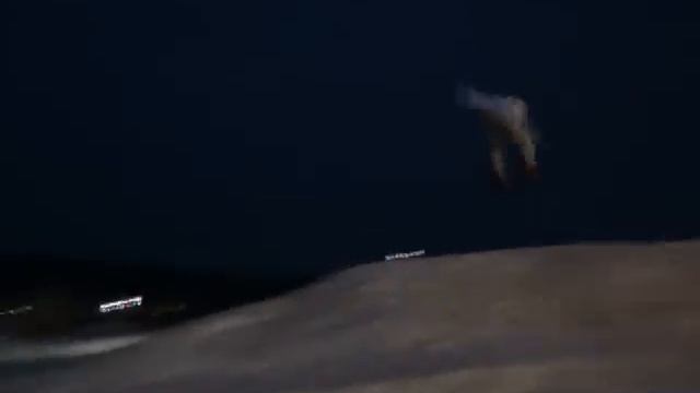 SNOWBOARDING AT VILLA OLIVIA смотреть онлайн