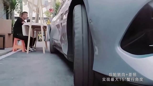 Китайский электрокар Denza Z9 GT от BYD может парковаться сам смотреть онлайн