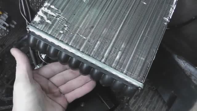 Радиатор от лады "Калина" в BMW E34 Замена радиатора салона на калиновский в BMW 520i смотреть онлайн