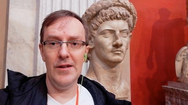 С Императором Клавдием смотреть онлайн