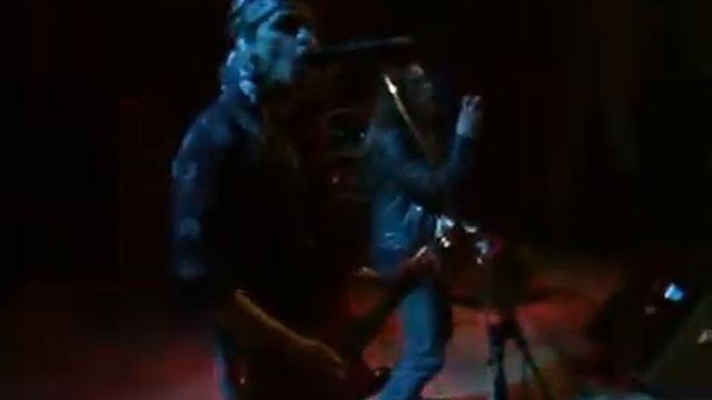 Мастер-зараза.avi смотреть онлайн