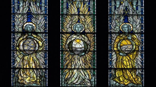 OM SYSTEM OM-5 Experience 7 Southwell Minster.