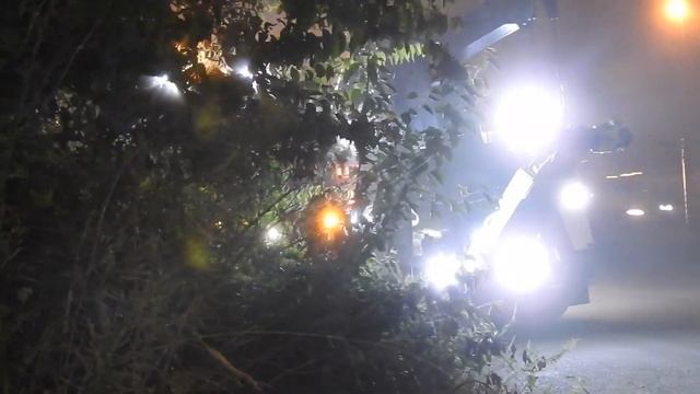 Recovery Of Jackknifed Amazon Prime Truck Hanging Over Interstate смотреть онлайн