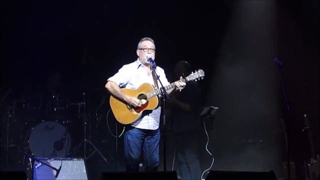 John Williamson - Old Man Emu (Live - CRUISING COUNTRY 2018) смотреть онлайн