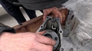 Как починить коробку на Ауди 100?