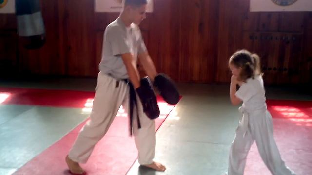 Тренувальні замальовка - Катя смотреть онлайн