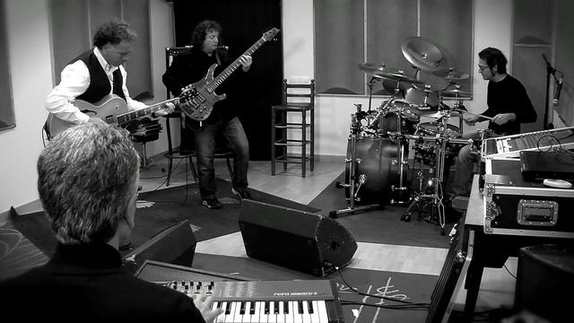 In Situ - Xavi Díaz Quartet смотреть онлайн