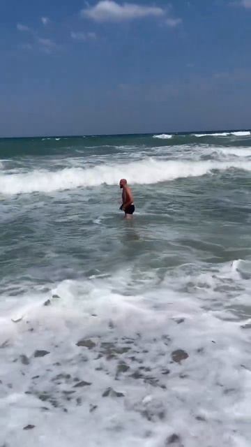 Большие волны кайф 🤓 смотреть онлайн