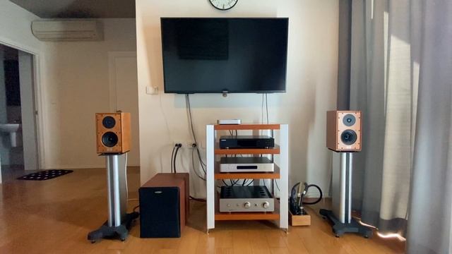 Harbeth P3ESR + Sugden A21SE Sig With Roon