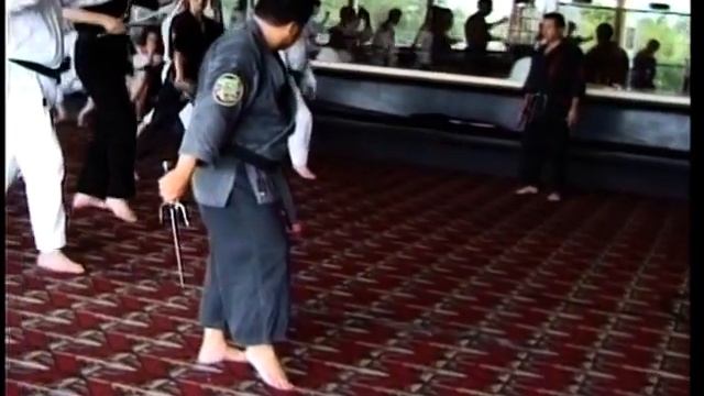 Okinawan weapon the Sai by Kinjo Maskazu смотреть онлайн