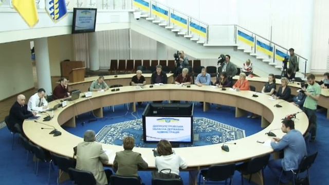 Prozorrа встреча бизнеса и власти в Днепропетровской ОГА смотреть онлайн
