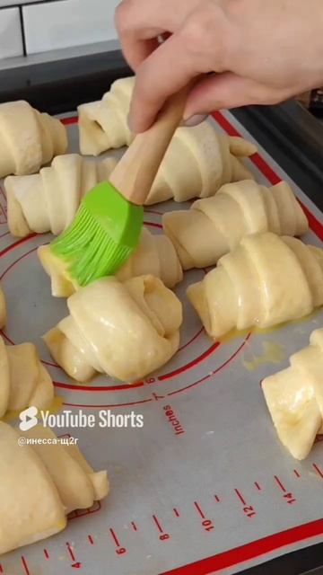 печем рогалики