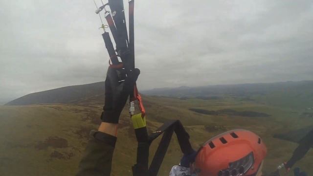 Tinto Hill tandem paragliding смотреть онлайн