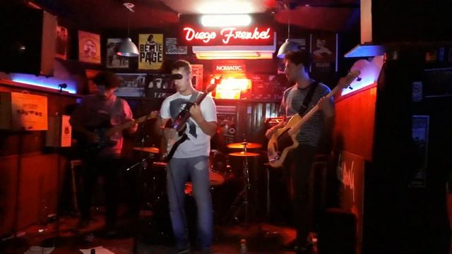 234528 - COLIBRI - 17-2-2023 en RODNEY BAR смотреть онлайн