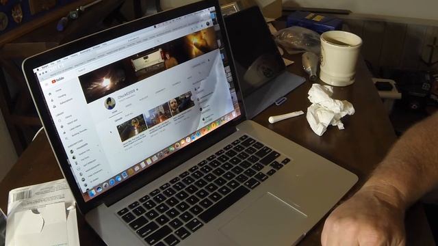 MacBook Pro Touch Pad смотреть онлайн